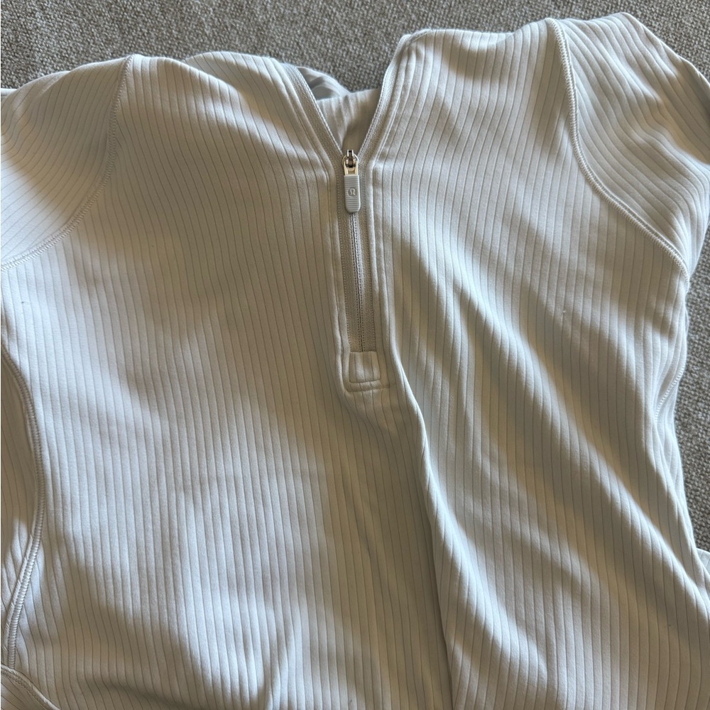 It's Rulu Ribbed Cropped Half Zip - Picture 2 of 8